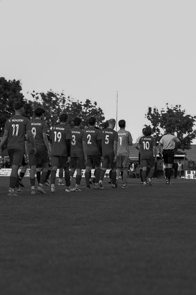 Einlaufen der Mannschaft, Aufstiegs-Relegationsspiel FC Mühldorf