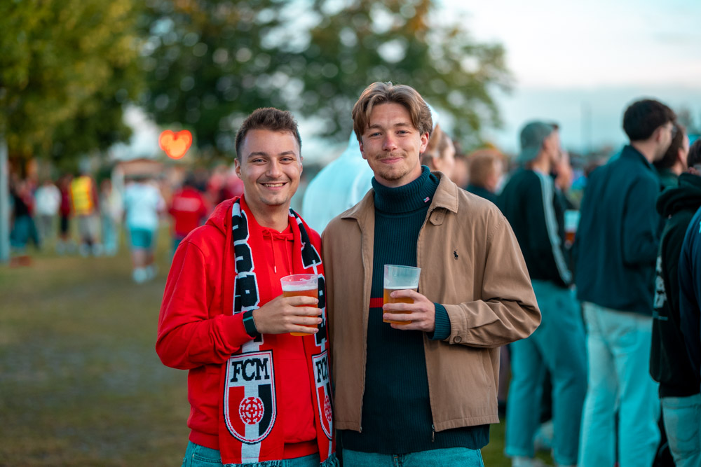 Fans des FC Mühldorf beim Aufstiegs-Relegationsspiel